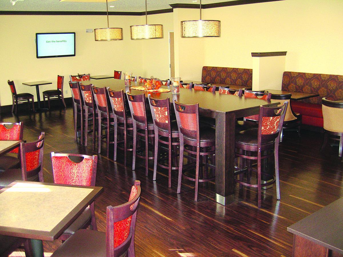 Savanna Inn & Suites Εξωτερικό φωτογραφία